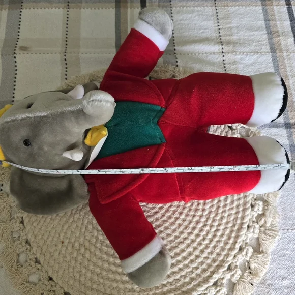 Vintage Macys 1988 Gund Babar the elephant king 14" Plush Red Suit Yellow Crown - Picture 2 of 7